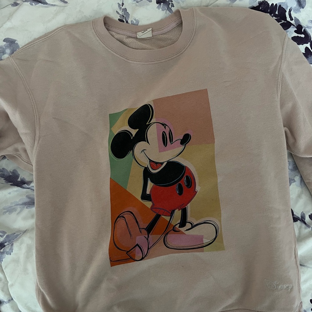 Uniqlo pink Disney crewneck